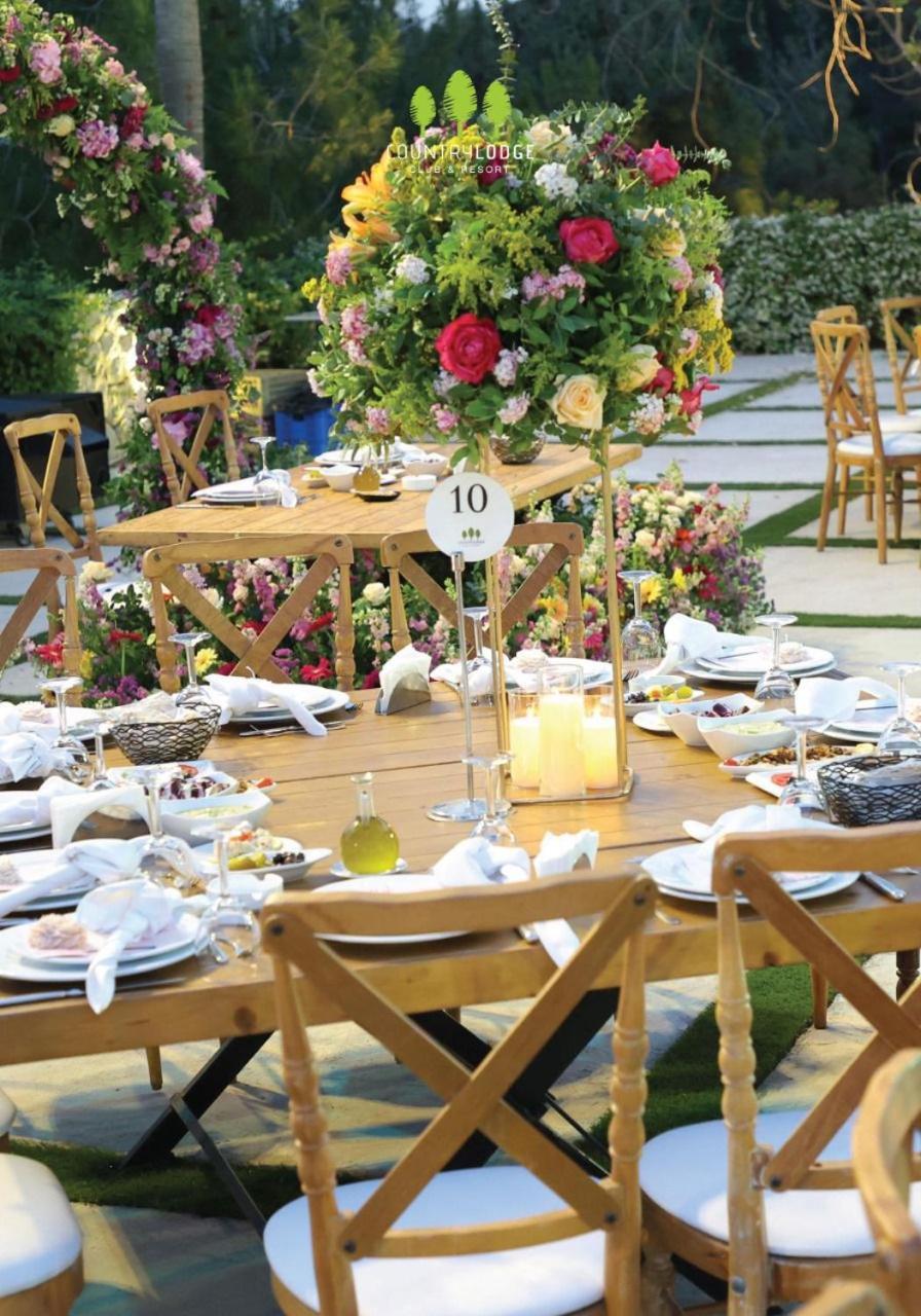Country Lodge Hotel & Resort Бейрут Экстерьер фото